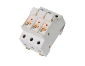 FUSE HOLDER