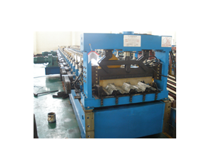 840 roll forming machine