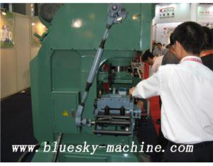 High speed roll feeder RF-138