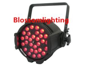 30pieces Tricolor LED Zooming Par Can Stage Light (BS-2015)