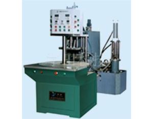 table turned wax injection machine