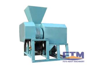 Lignite briquetting machine