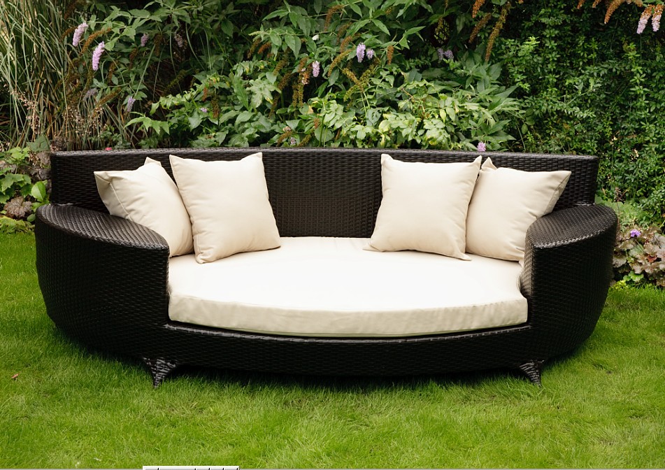 Golden Eagle Outdoor Furniture Co. Ltd.